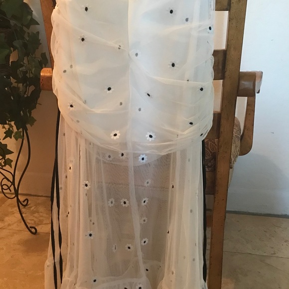 Alice McCall The One Top/Le Lady Skirt Set - Picture 7 of 8